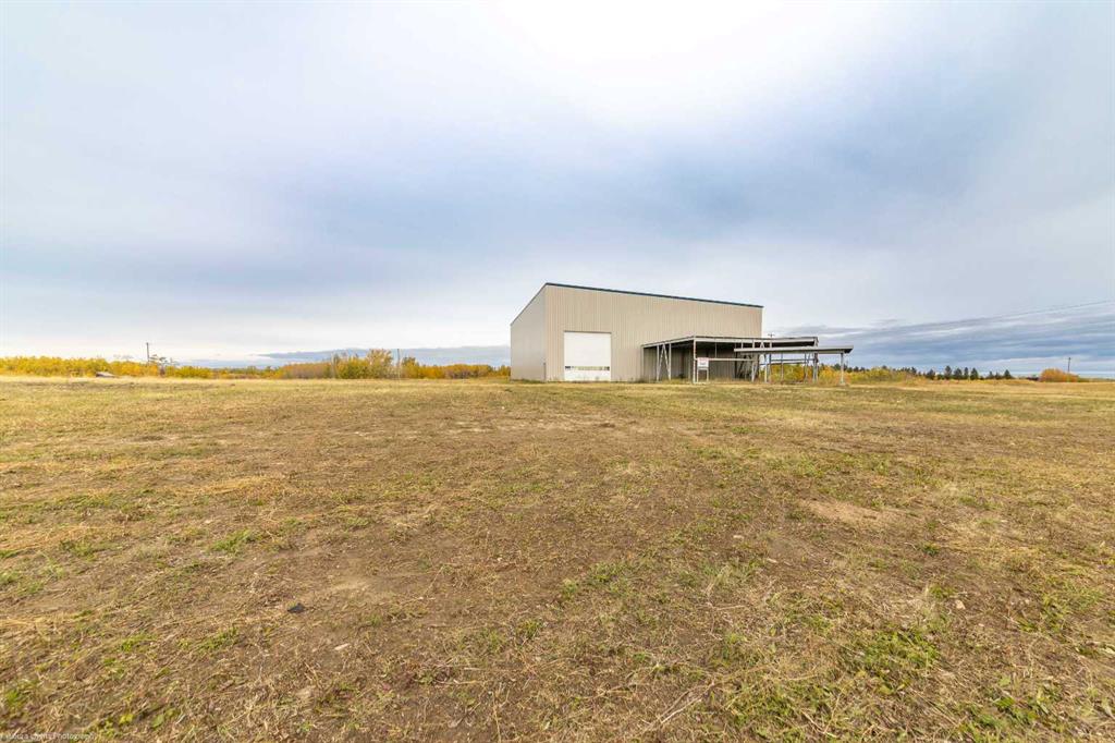 6852 66 Street Property Photo 16