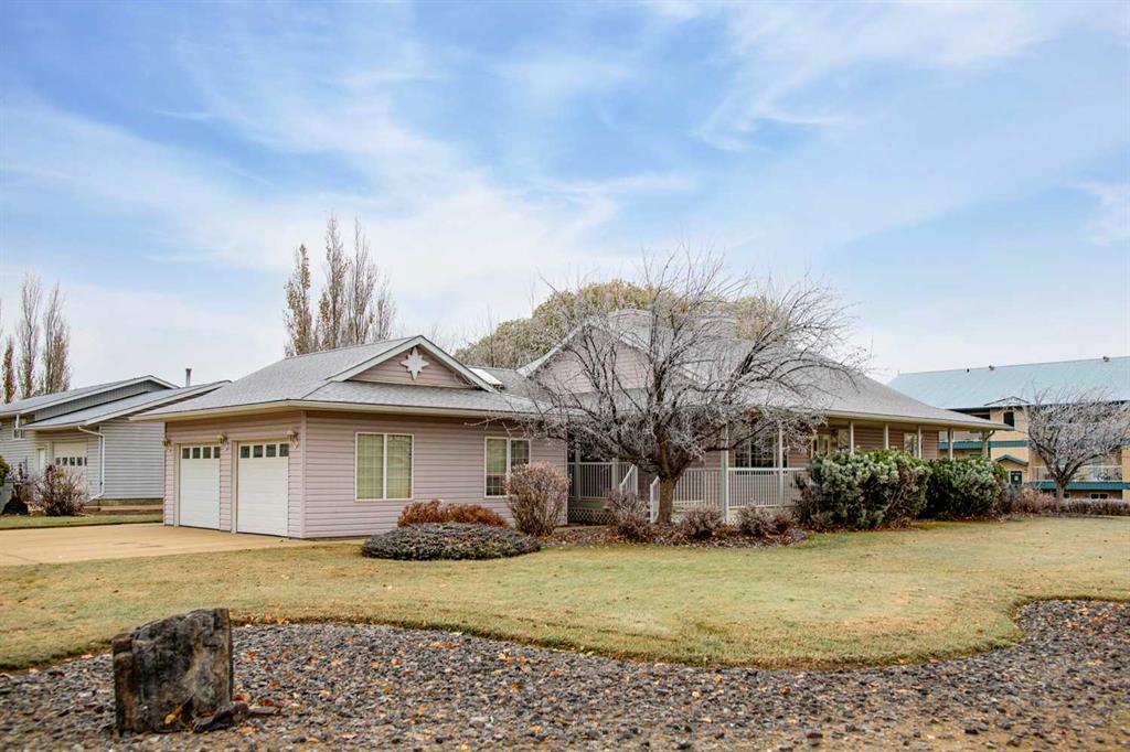 4020 53 Avenue Property Photo