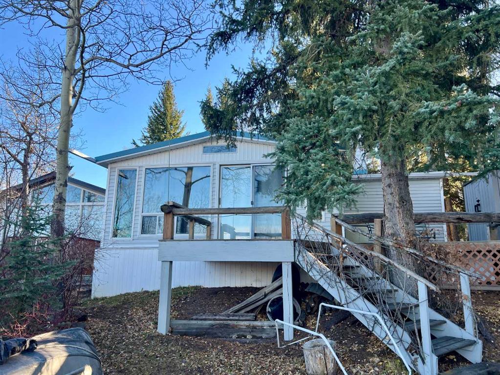 4 Lee Lake Road Property Photo 1