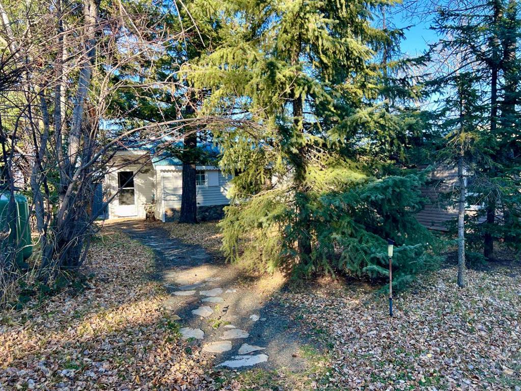 4 Lee Lake Road Property Photo 4