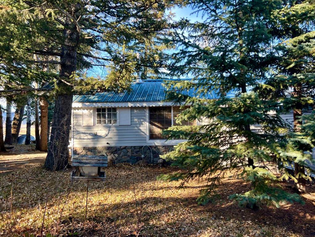 4 Lee Lake Road Property Photo 5