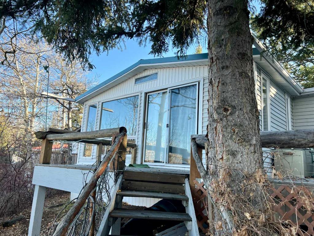 4 Lee Lake Road Property Photo 6