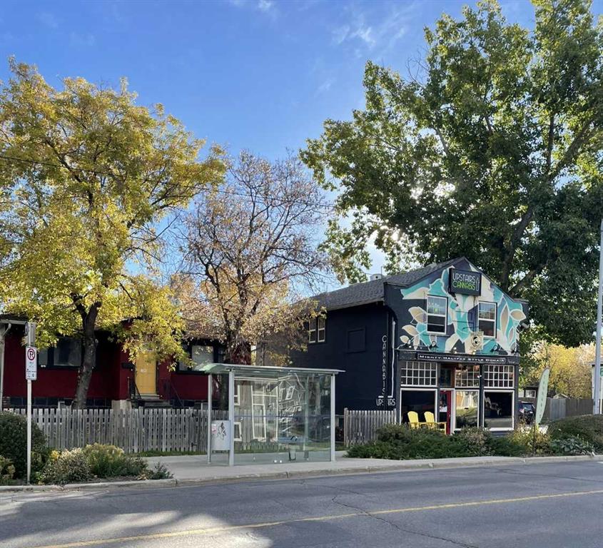 1046 8 Street Property Photo 1