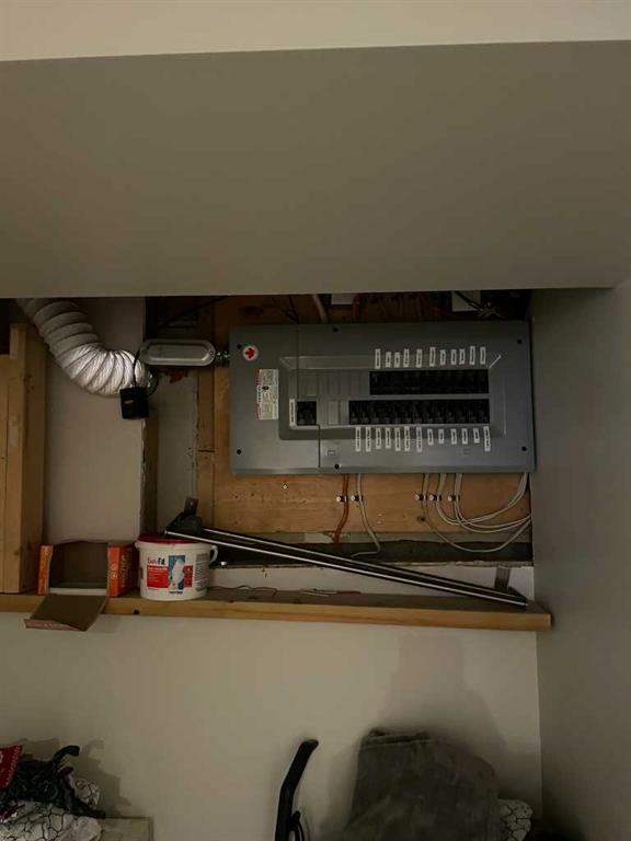 1046 8 Street Property Photo 29