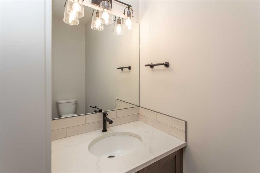 5300 60 Street 102 Property Photo 27