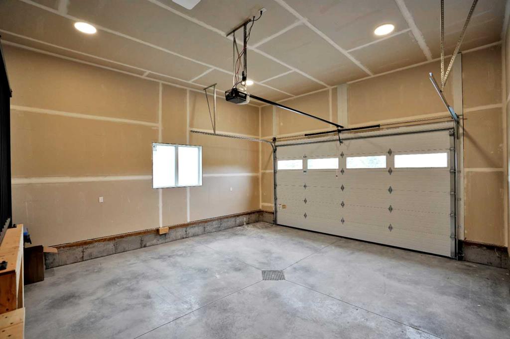 5300 60 Street 102 Property Photo 36