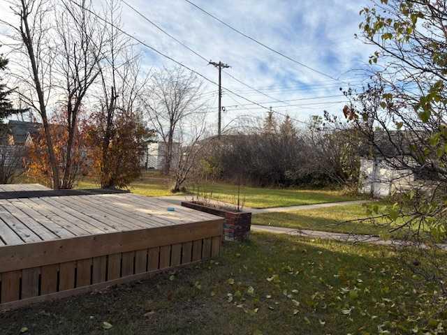 4926 50 Street Property Photo 5