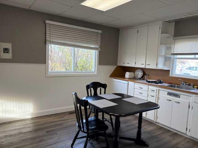 4926 50 Street Property Photo 9