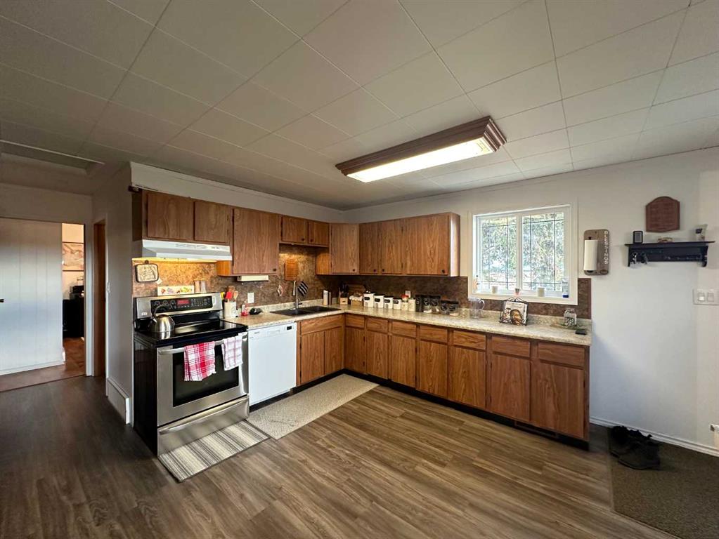233 Range Road 931010 Property Photo 2