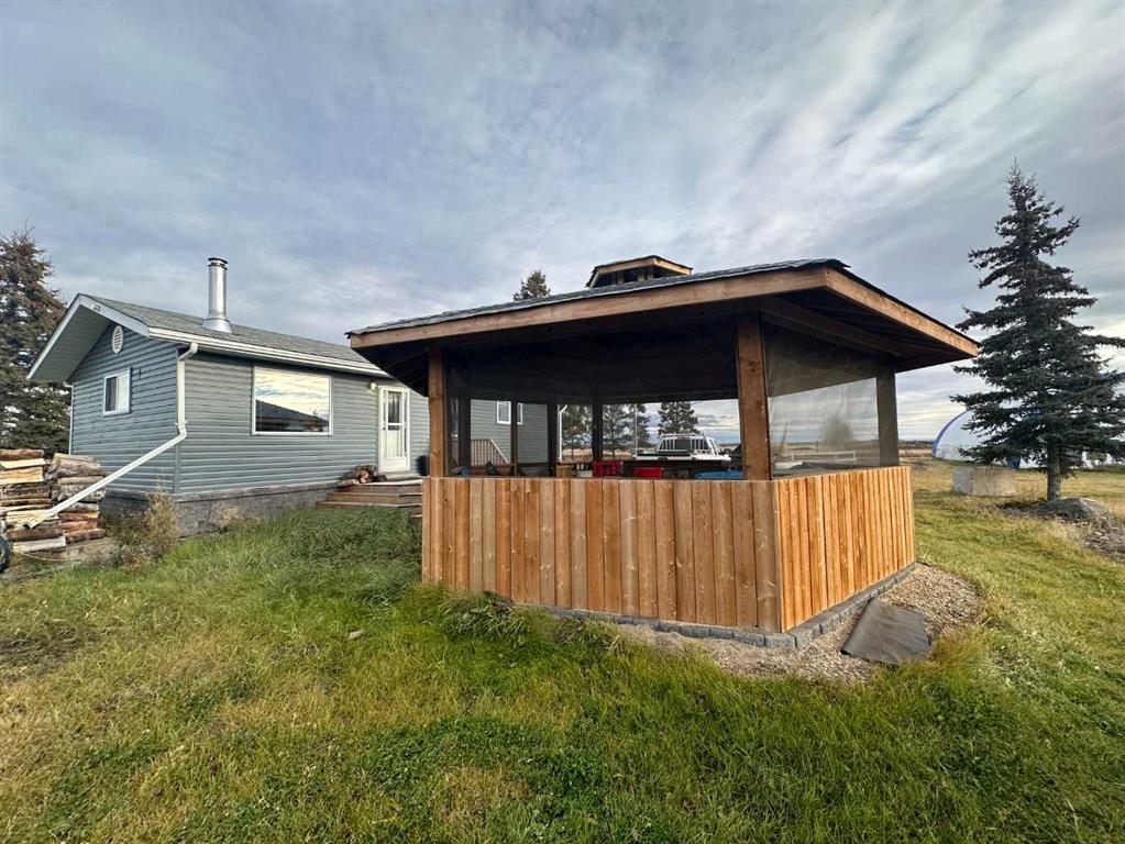 233 Range Road 931010 Property Photo 22