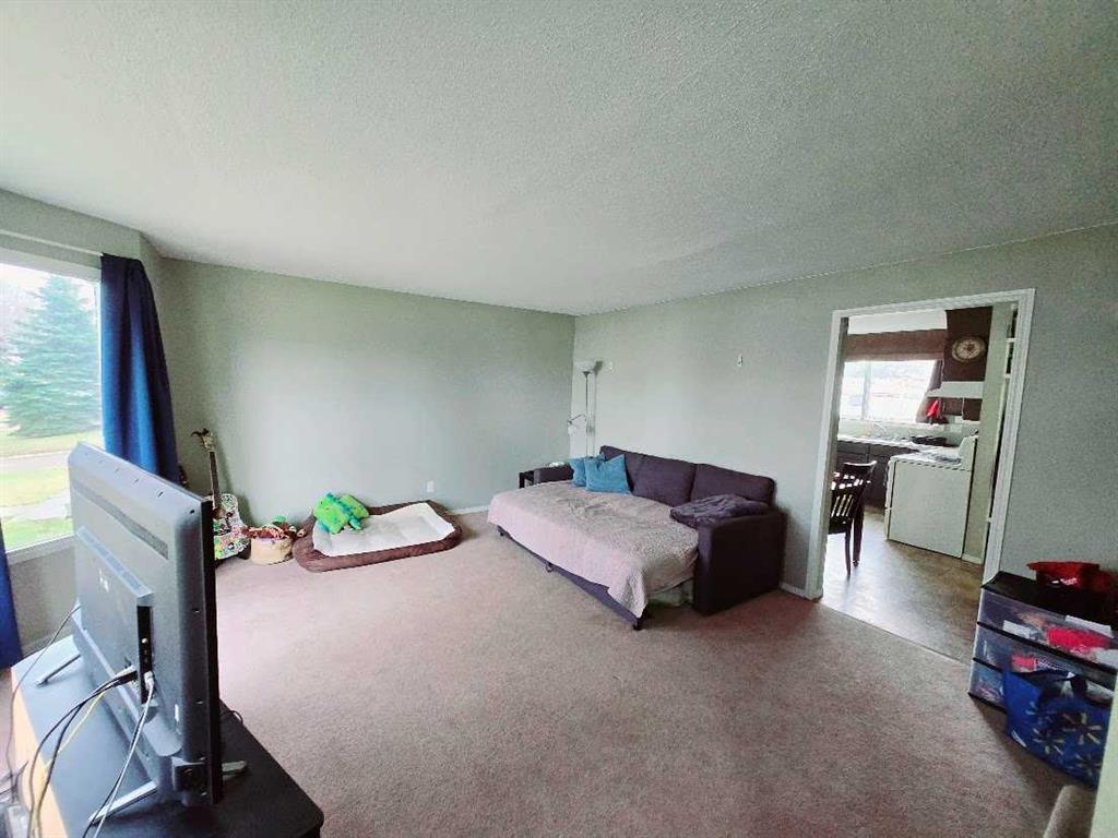 6409b Enevold Drive Property Photo 5