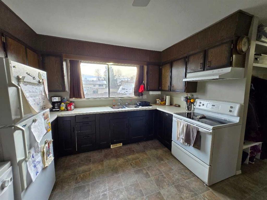 6409b Enevold Drive Property Photo 10