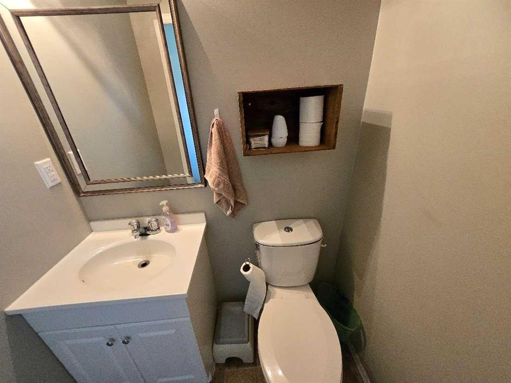 6409b Enevold Drive Property Photo 11