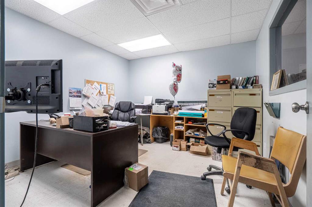 4702 40 Avenue Property Photo 15