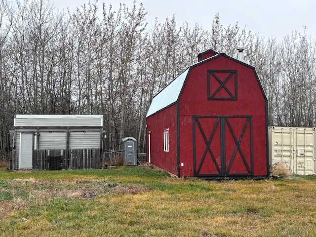Township Road 40-3 Property Photo