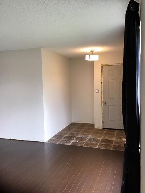 24 9 Avenue Property Photo 2