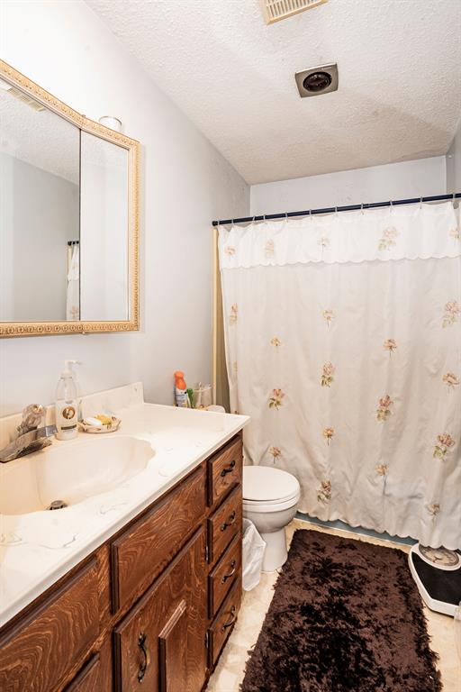 242051 Hwy 2 Property Photo 25