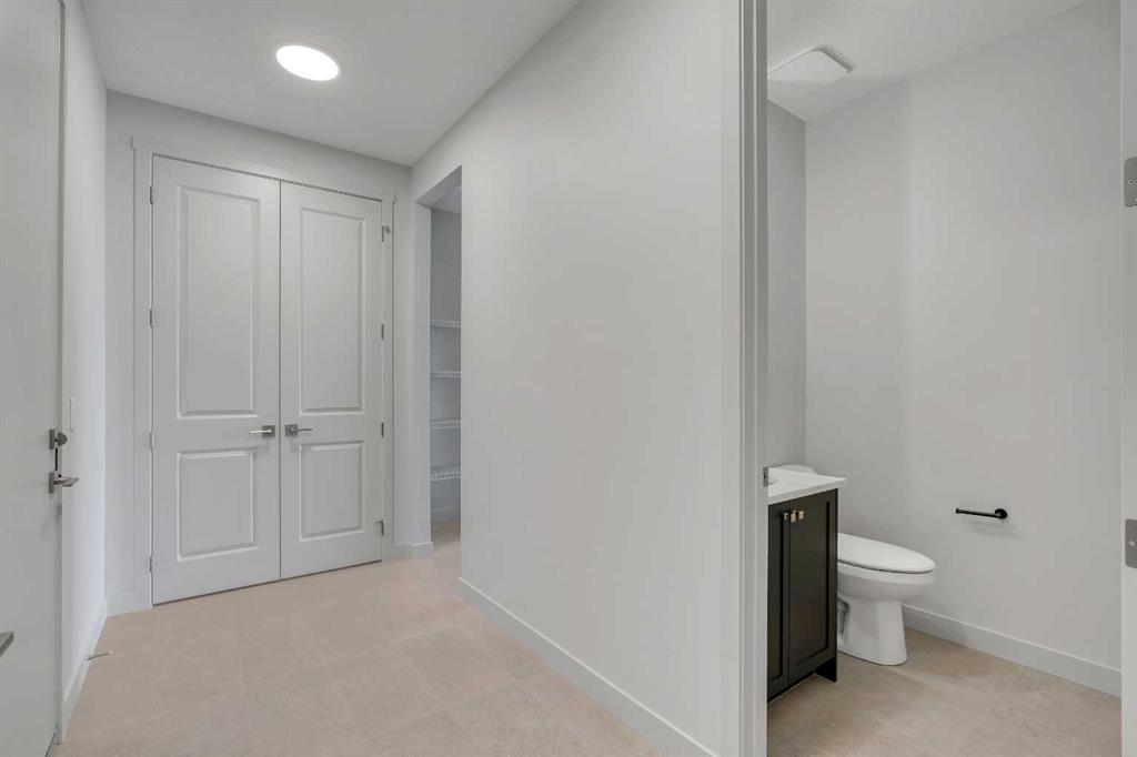 243 Marina Grove Property Photo 6