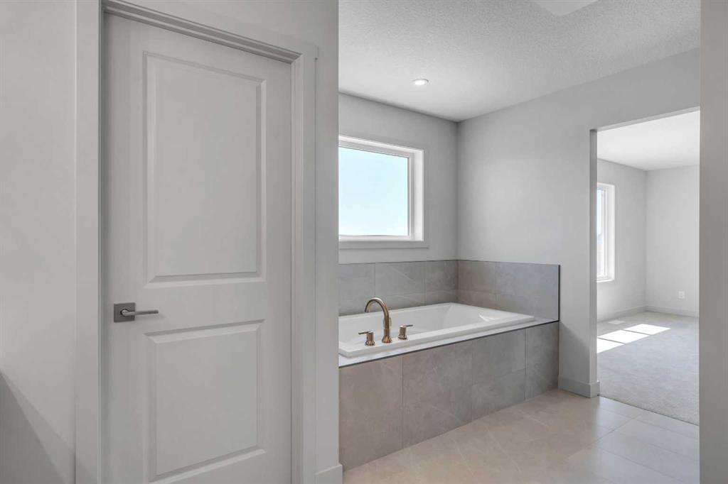 243 Marina Grove Property Photo 28