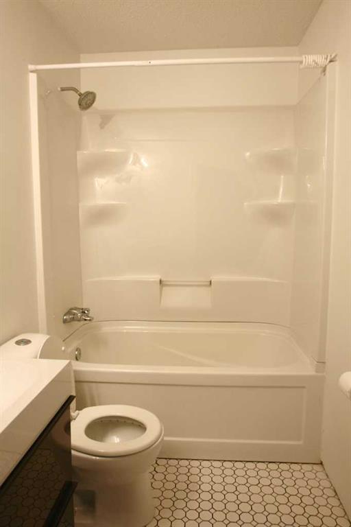148 Rock Bay Property Photo 9