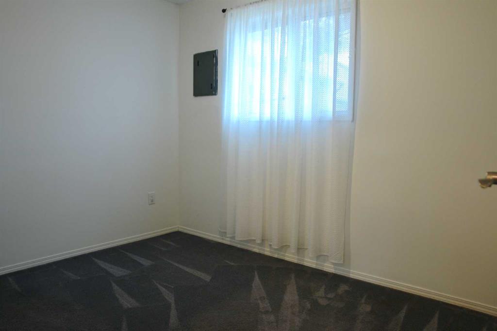 148 Rock Bay Property Photo 14