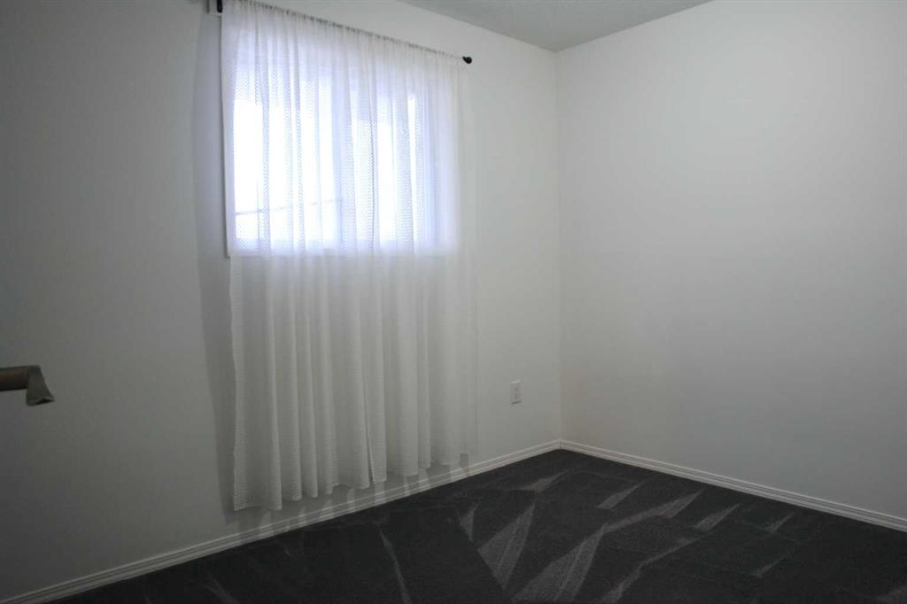 148 Rock Bay Property Photo 15