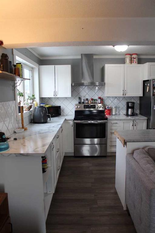 409 2nd Street Property Photo 4