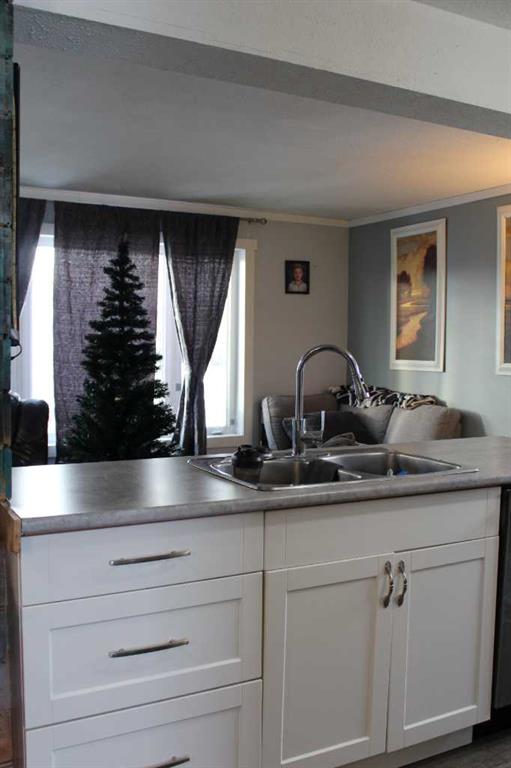 409 2nd Street Property Photo 12