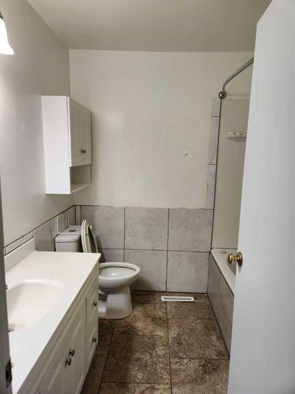 5517 47 High Prairie Street Property Photo 6
