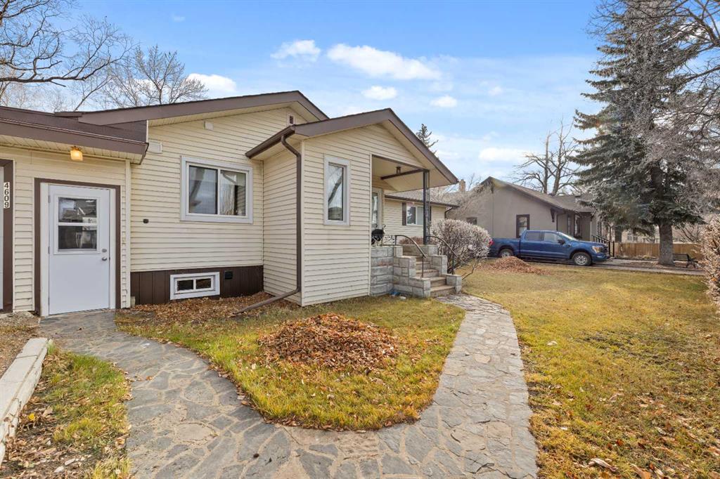 4609 47 Avenue Property Photo 2