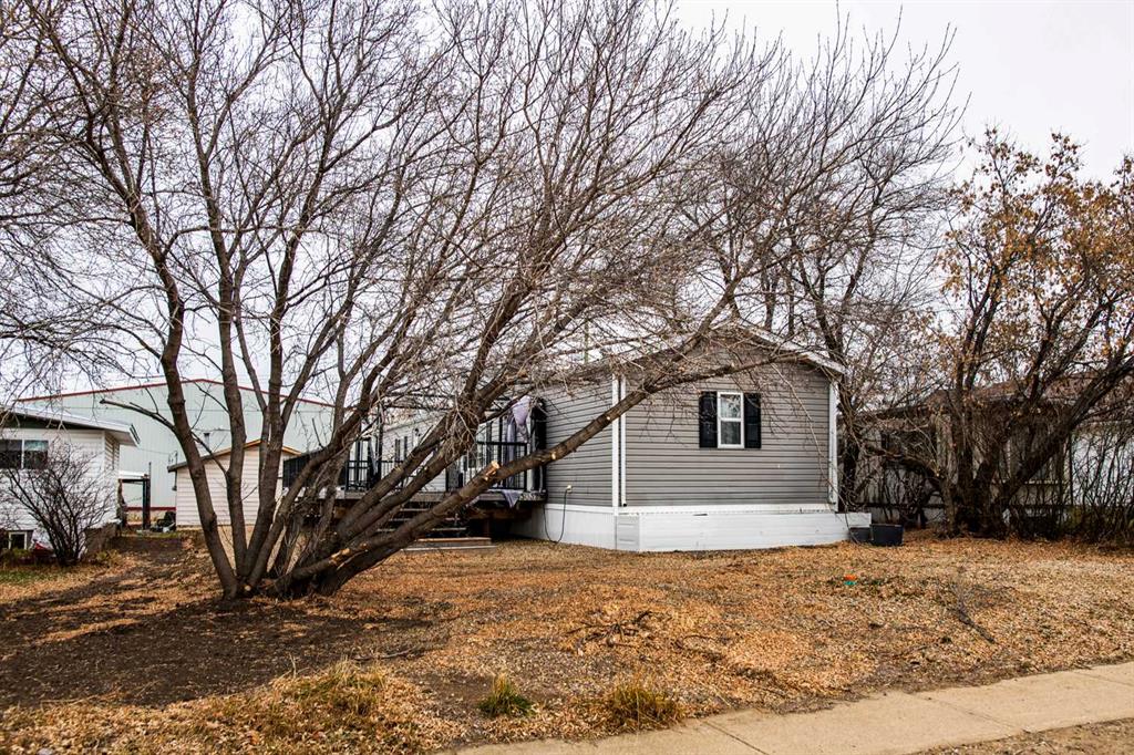 5032 49 Avenue Property Photo 24