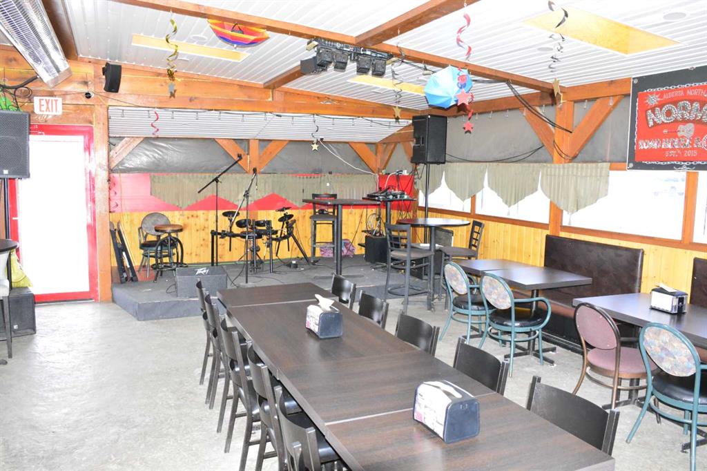 5715 51 Street Property Photo 13