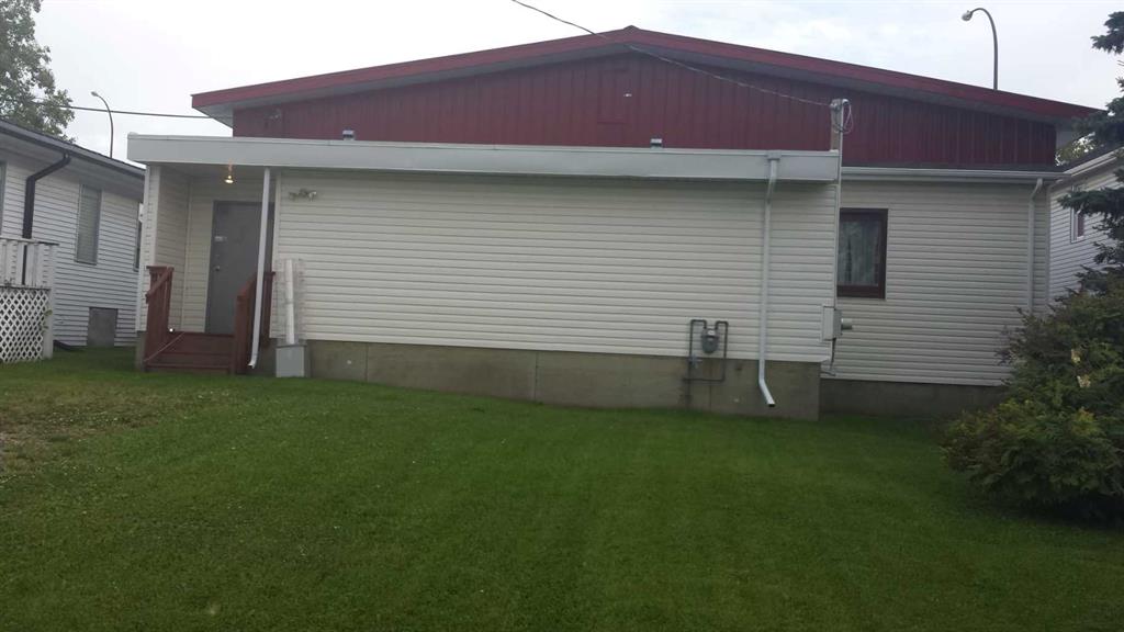 5011 50 Avenue Property Photo 10