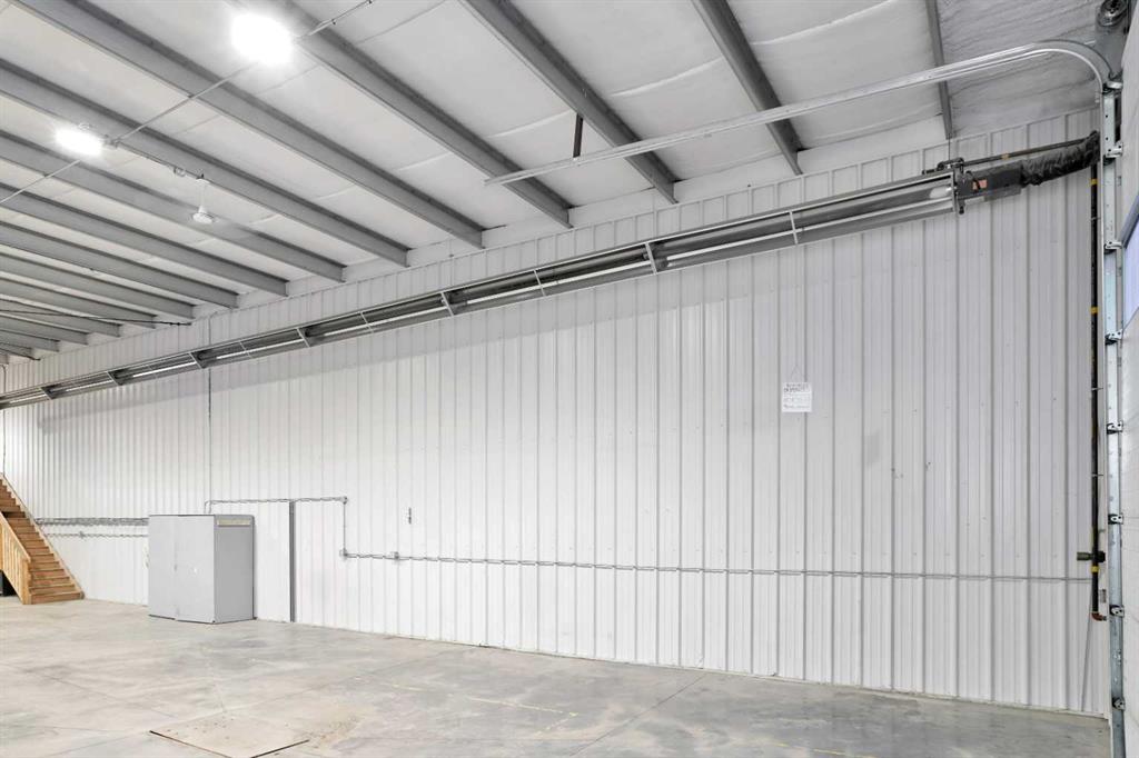 8 Gateway Boulevard 5 Property Photo 14