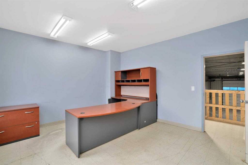 8 Gateway Boulevard 5 Property Photo 19