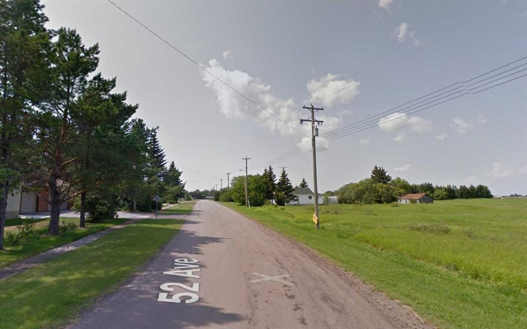 4810 52 Avenue Property Photo 3