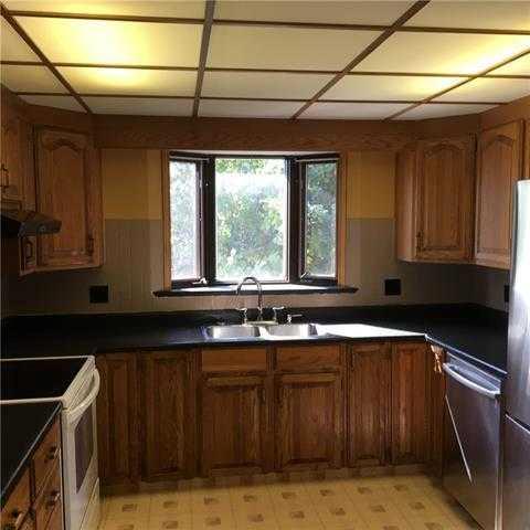 10024 103 Avenue Property Photo 5