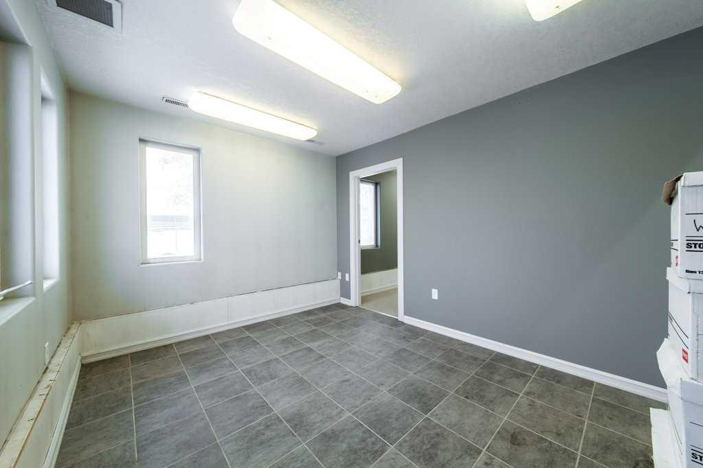 22904 110 Avenue Property Photo 6