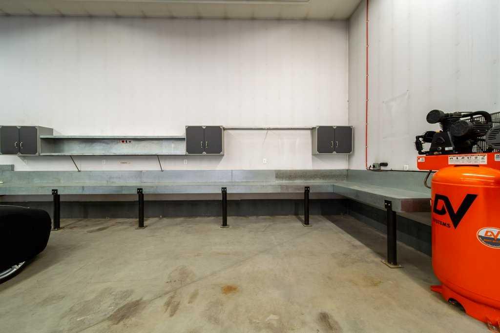 22904 110 Avenue Property Photo 15