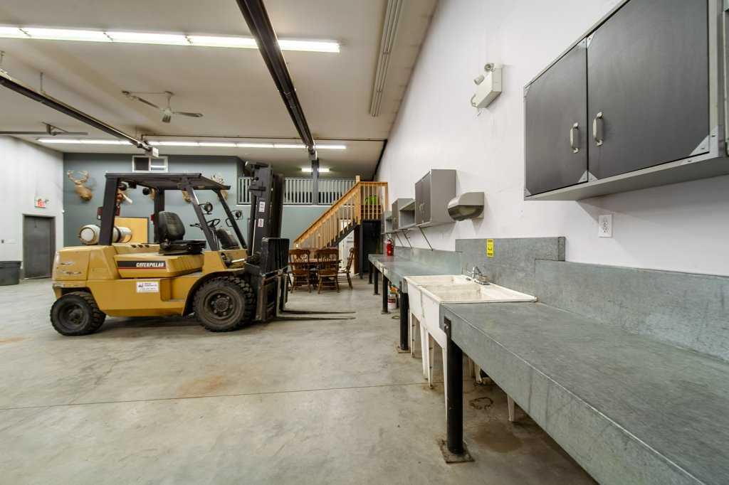 22904 110 Avenue Property Photo 16