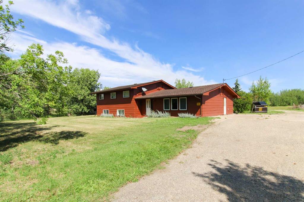 721071 Highway 670 Property Photo