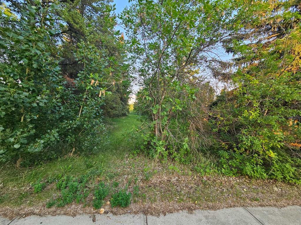 320 7 Avenue 18 Property Photo
