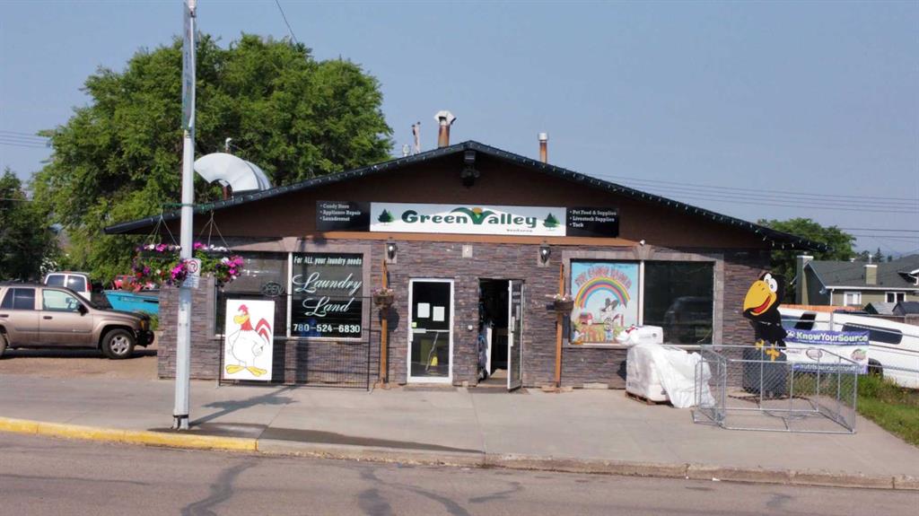 4902 50 Street Property Photo