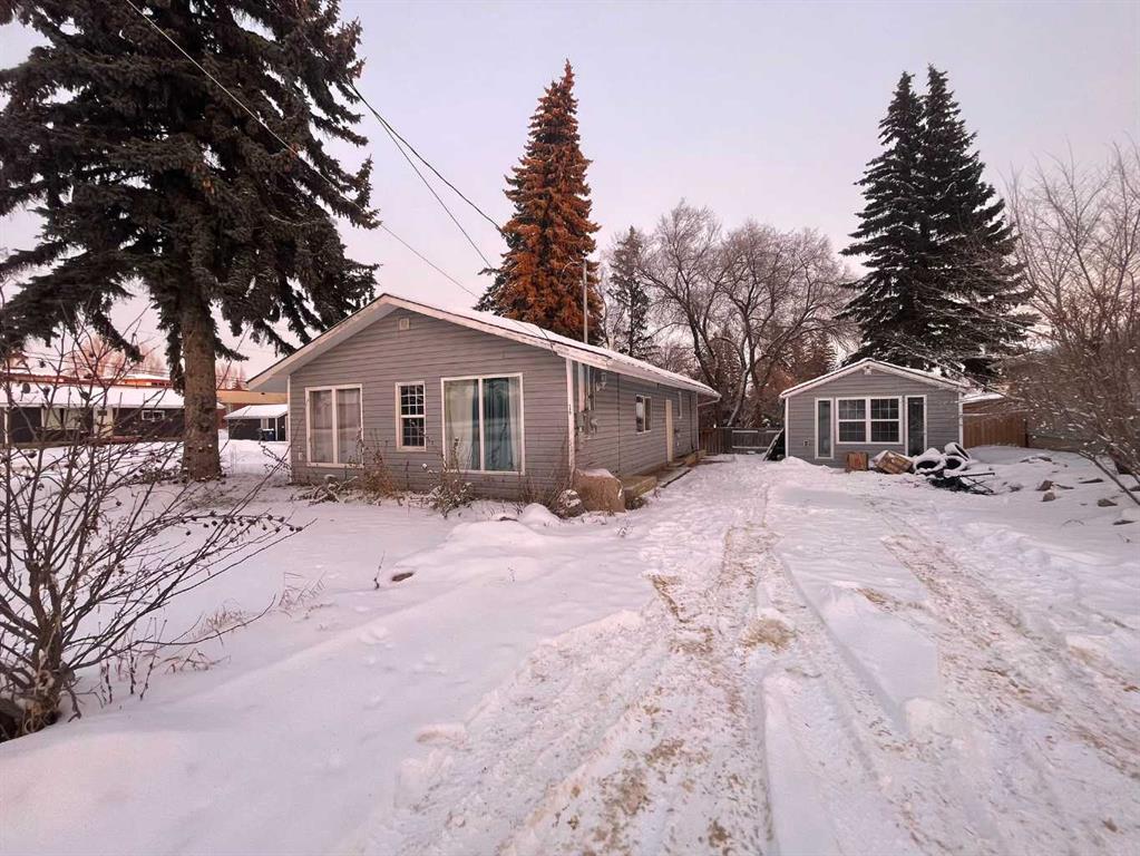 119 2 Street Property Photo