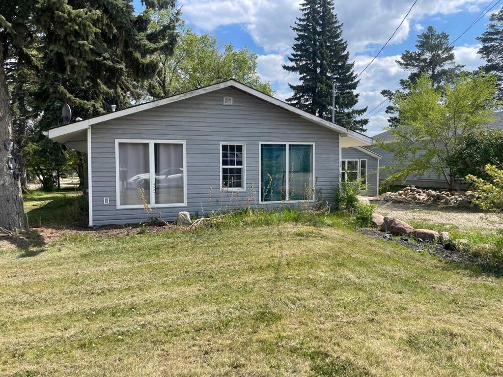 119 2 Street Property Photo 1