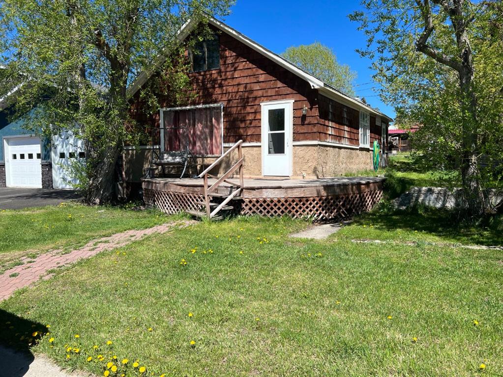 2222 211 Street Property Photo