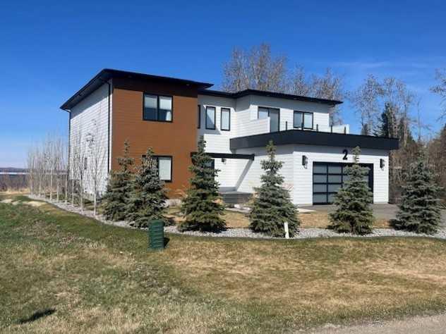 2 Twin Rose Court Property Photo