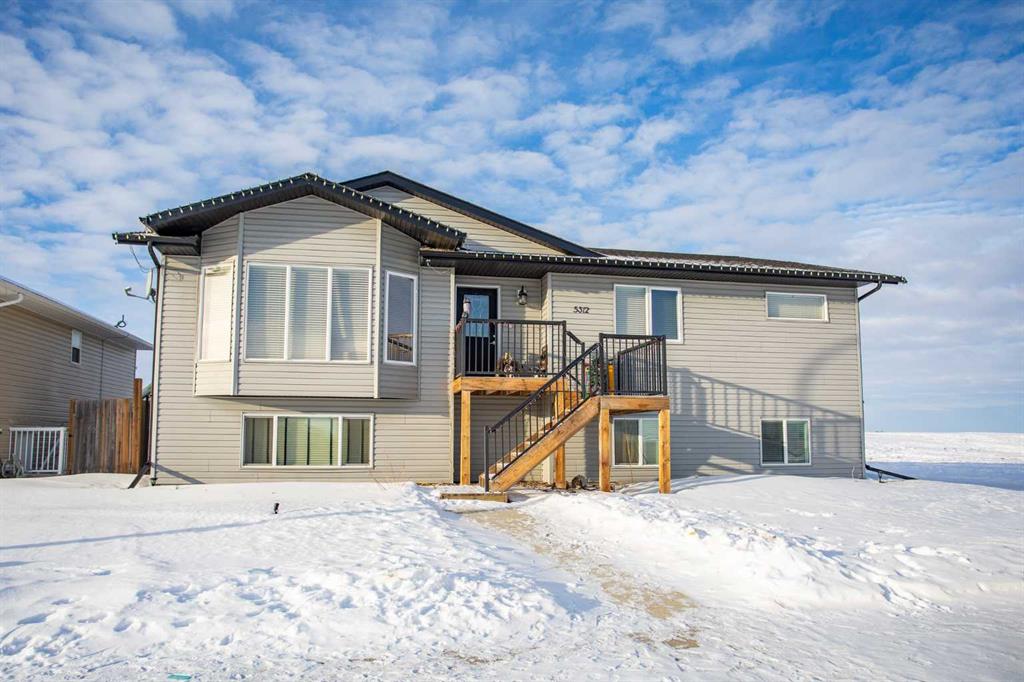 5312 46 Street Property Photo