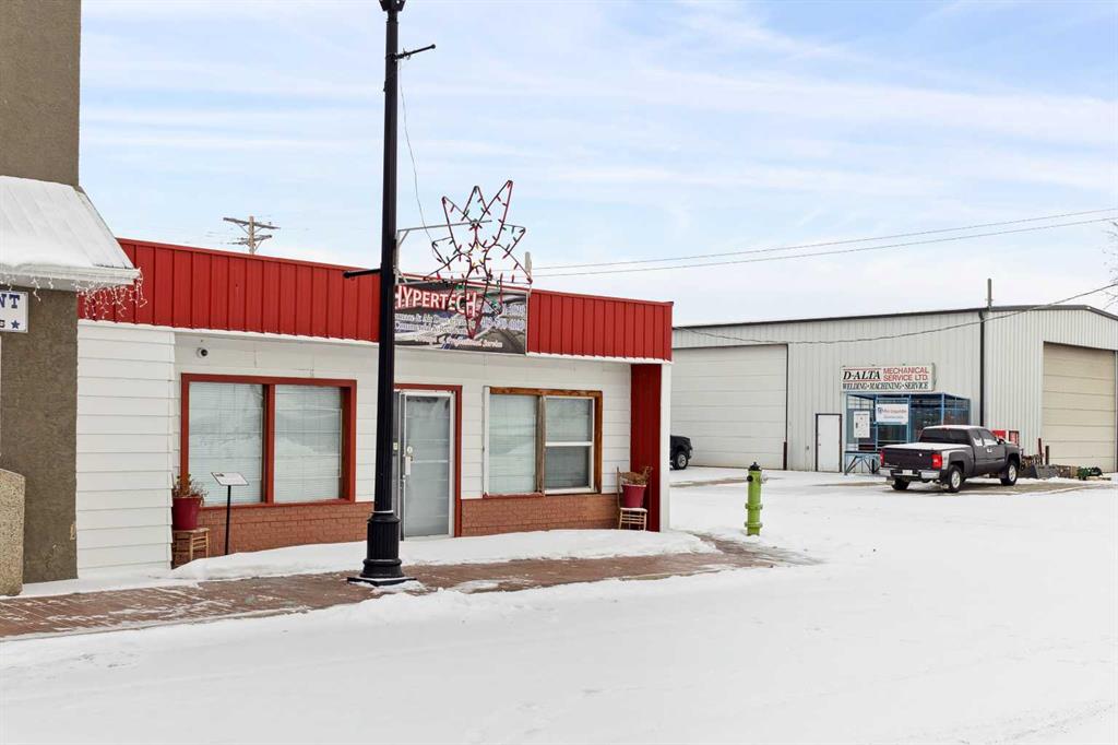 101 Main Street Property Photo