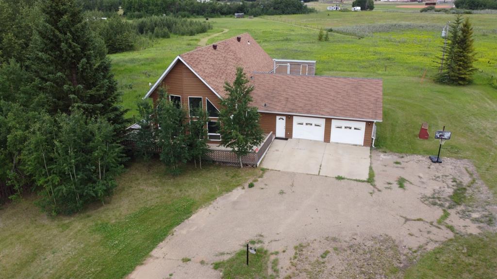 4605 54 Street Property Photo 1